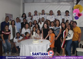 Casal Elian e Afonso Gaia comemoram participação em Cursilho de Cristandade