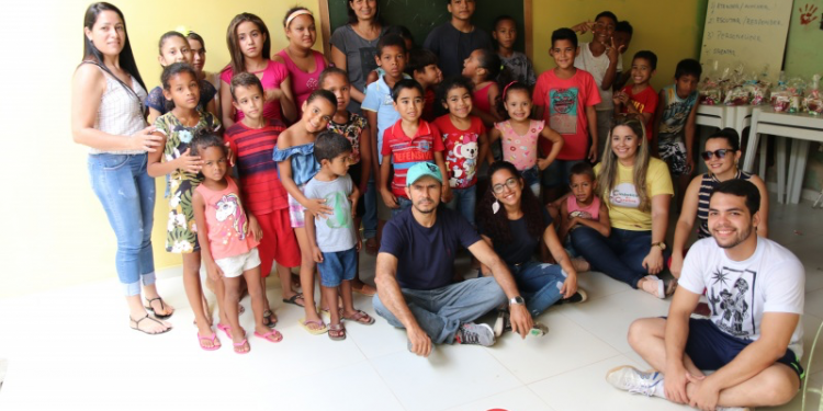 Festinha das crianças na ONG Boa Ação em Santana do Ipanema