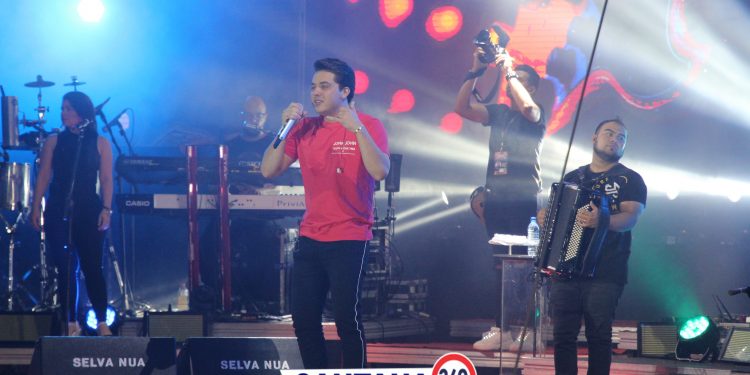 Segunda noite da Festa de Reis em Poço das Trincheiras