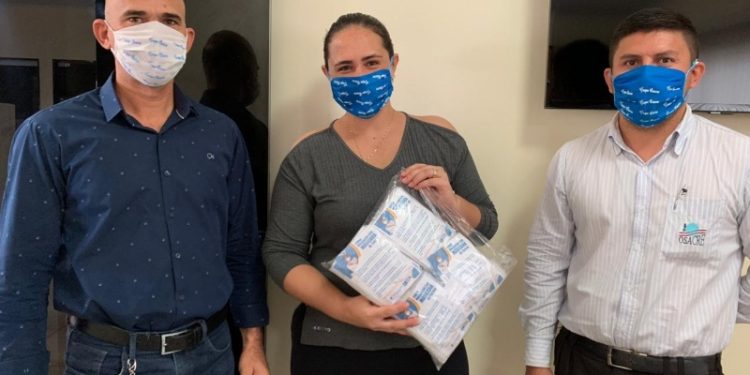 Associação Comercial de Santana do Ipanema realizou distribuição de máscaras em empresas.