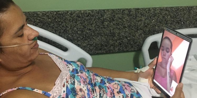 HOSPITAL REGIONAL DE SANTANA, IMPLANTA VISITA VIRTUAL PARA PACIENTES COM COVID-19