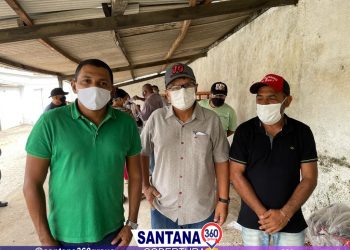 Secretaria de Agricultura reúne feirantes para ações de combate a transmissão de Covid-19 no município