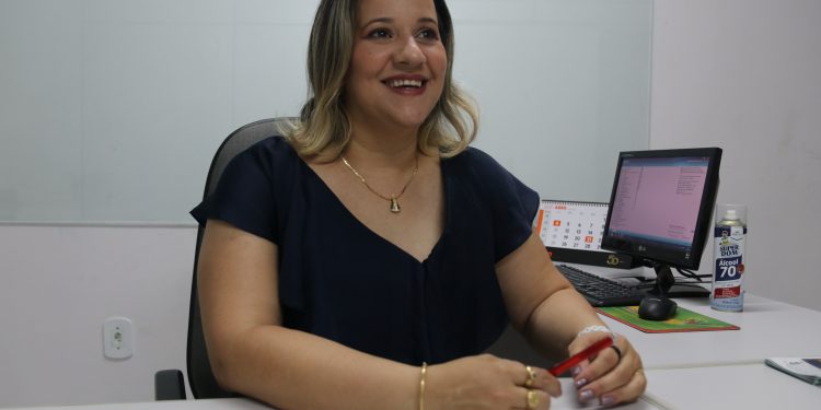 Com crise se cresce- Aglaé Santos, empresária e conselheira da Acadeal, contratou 12 colaboradores na pandemia