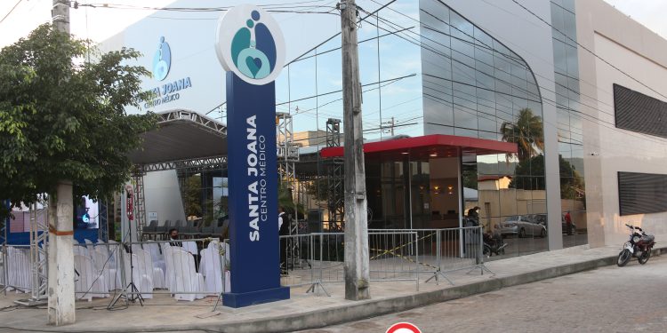 Inauguração do Centro Médico Santa Joana