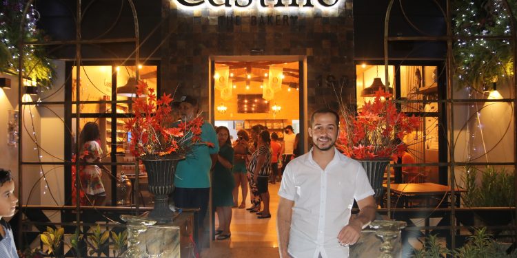 Inauguração da padaria Castillo The Bakery em Santana do Ipanema