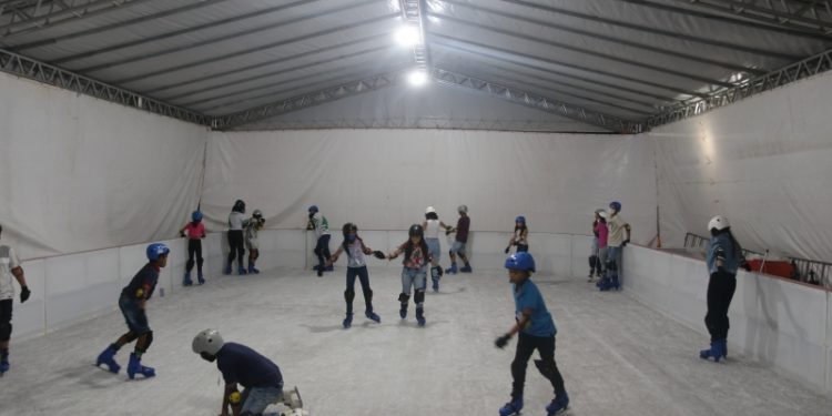 Abertura a pista de gelo em Santana do Ipanema