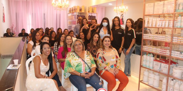 Art Cosméticos realiza mais um Curso Master Blond com ITALLIAN HAIRTECH e a Academia Ittallian em Santana do Ipanema