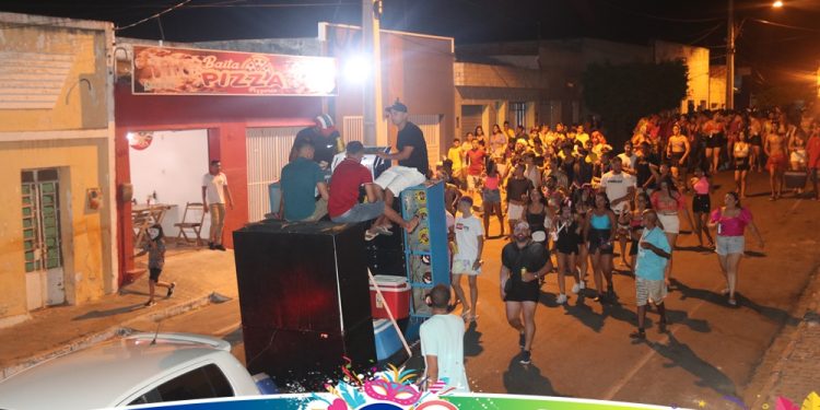 Bloco As Pecinhas 2023 em Santana do Ipanema