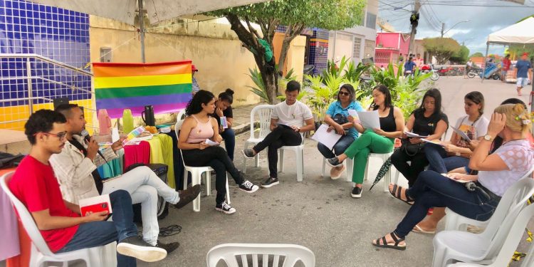 1° Ato Democrático no dia Internacional do Orgulho LGBTQIAP+ de Dois Riachos – AL