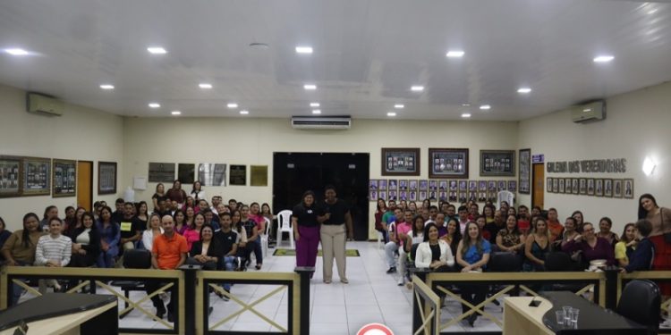Palestra Transformando Atendimento em Resultados em Santana do Ipanema