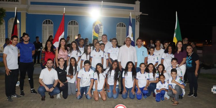 Hasteamento das bandeiras na Semana da Independência Santana do Ipanema