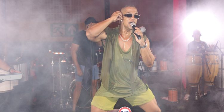 Bloco Eu vou de paredão 2024