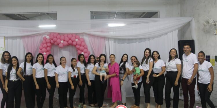 Dia das Mães da Escola de Educação Básica Carrossel