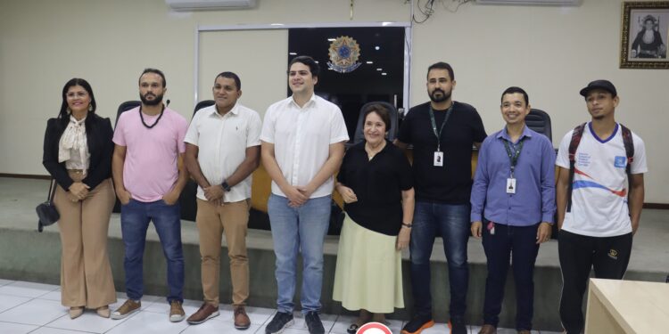 Palestra “De Homem para Homem” promove debate sobre masculinidade e combate à violência contra a mulher em Santana do Ipanema – AL