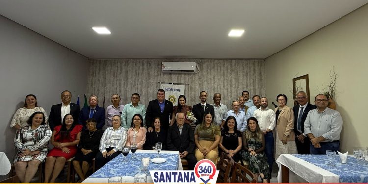 Rotary Club de Santana do Ipanema realiza reunião festiva de posse e transmissão de cargos