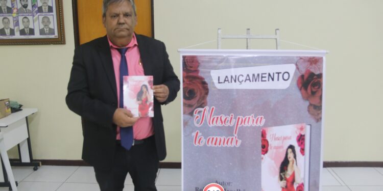 Lançamento do livro Nasci para te Amar em Santana do Ipanema